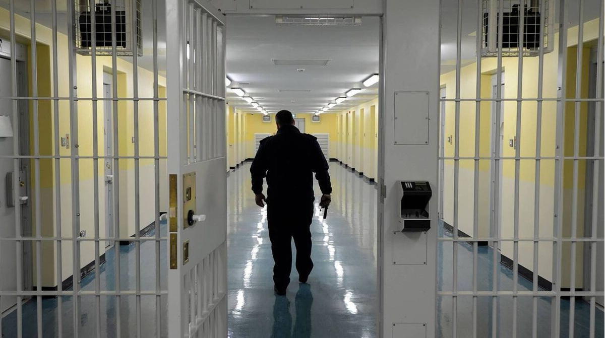 Salário e mercado de trabalho para Monitor de ressocialização prisional
